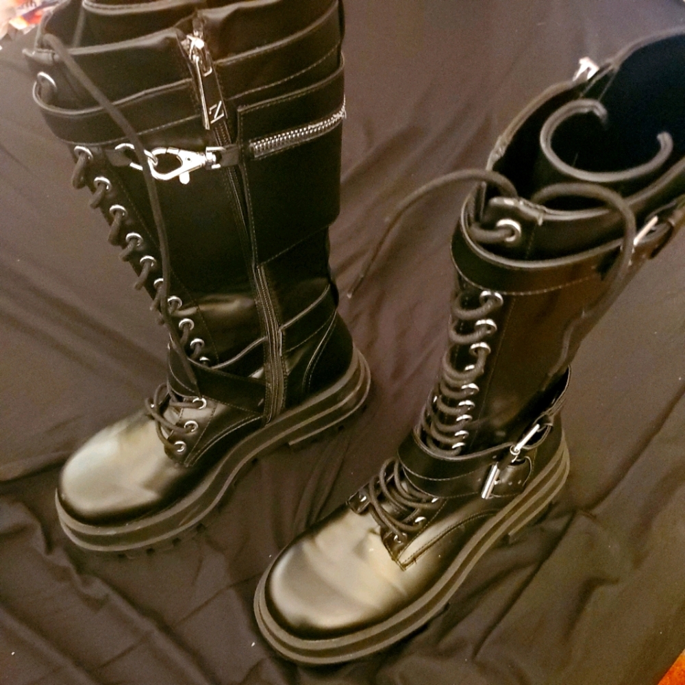 GLAM ROCKER RAVE BOOTS